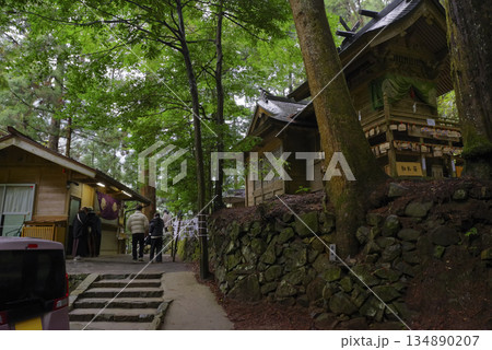 鳥取県にある金運で有名な金持神社 134890207