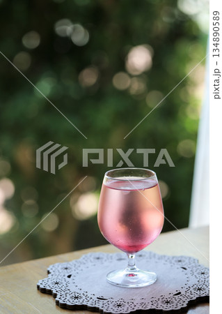 すももの炭酸割 134890589