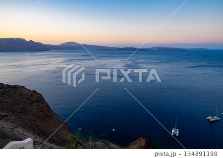 サントリーニ島の美しい風景 サントリーニ島の美しい風景 134891198