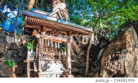 東京都大田区北千束1目　清水窪弁財天　ここに辨財天を祀ったのは、今から凡そ3百数十年位昔 134891359