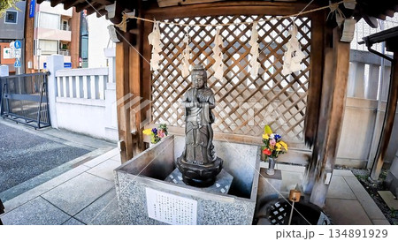 東京都新宿区神楽坂　善國寺 134891929