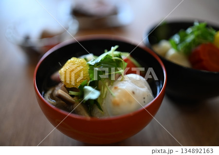 お雑煮 134892163