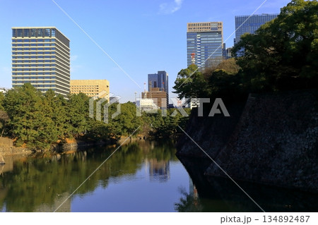 皇居外苑の石垣 134892487