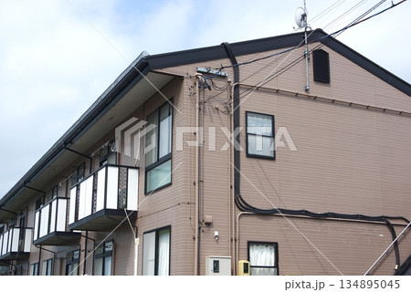 後から各部屋に光回線を設備した配線の様子 後から各部屋に光回線を設備した配線の様子 134895045