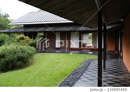 Japanese Garden Entrance Traditional Wooden Architecture Japanese Garden Entrance Traditional Wooden Architecture 134895499