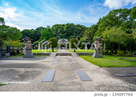 長崎県護国神社の風景（長崎市） 134897768
