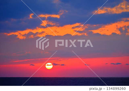 夕日 134899260