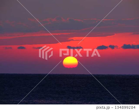 夕日 134899284