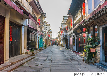 中国　屯渓老街　安徽省黄山市 134900743