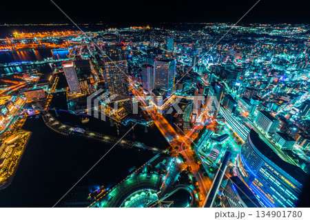 ランドマークタワー・スカイガーデンからの夜景 ランドマークタワー・スカイガーデンからの夜景 134901780