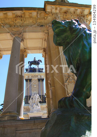 Alfonso XII monument Madrid in Retiro park 134904299