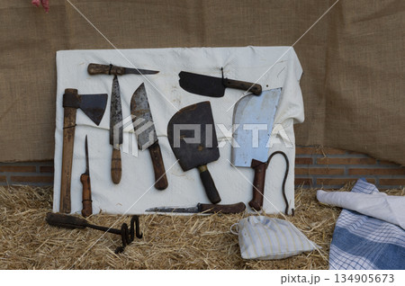 tools used in butchery for slicing and cutting meat products tools used in butchery for slicing and cutting meat products 134905673