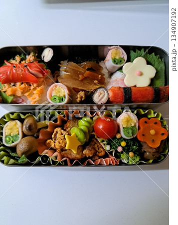 懐かしいお母さんのお弁当 134907192