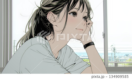 会議で発表している男性に魅了され、新しい恋の予感を抱いた若い女性 134909585