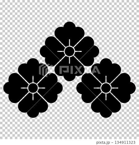 家紋です。三つ盛花角といいます。 家紋です。三つ盛花角といいます。 134911323