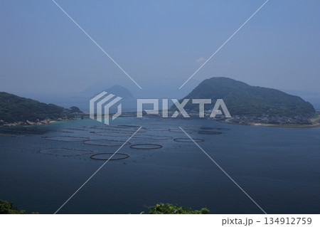 高知県　柏島展望台からみた柏島の風景 134912759