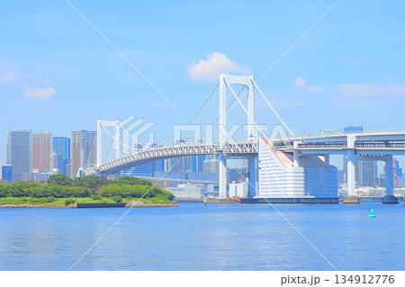 東京都港区、レインボーブリッジの風景 東京都港区、レインボーブリッジの風景 134912776