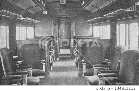 古写真　1926年　国鉄の特急列車の展望車両 134913118