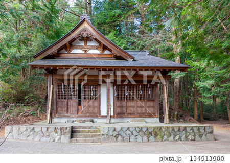 武田八幡宮境内にある為朝神社 武田八幡宮境内にある為朝神社 134913900