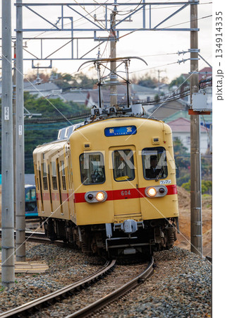 カーブを走る西鉄600形〜西日本鉄道貝塚線 カーブを走る西鉄600形〜西日本鉄道貝塚線 134914335
