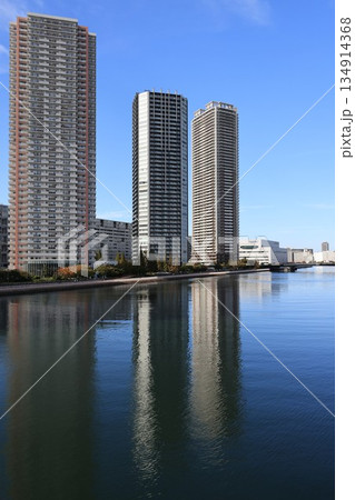 東京都江東区東雲の東雲住宅の風景 東京都江東区東雲の東雲住宅の風景 134914368