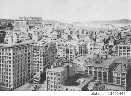 古写真　1916年　米国　カリフォルニア州　サンフランシスコ市街地のパノラマ 134914424