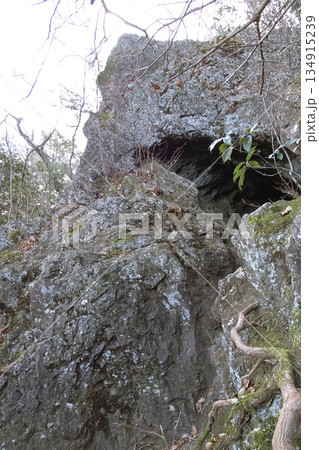 埼玉県：御嶽山／弁慶穴【金鑚神社】神川町 134915239