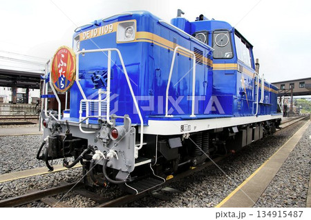 扇形機関庫の在る機関区にて… 北斗星色の『DE10』～DL大樹 134915487