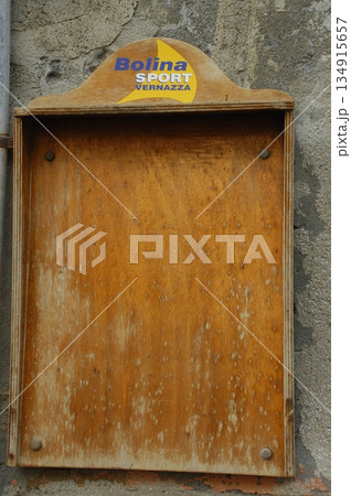 Antiques in the home rural village India Antiques in the home rural village India 134915657