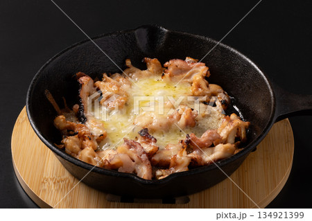 炙りたこ チーズ焼き 炙りたこ チーズ焼き 134921399