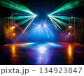 ステージの照明イメージ　無人　ライト　エンターテイメント 134923847