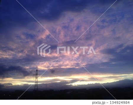 鉄塔と夕焼け 鉄塔と夕焼け 134924984