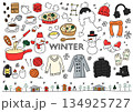 冬のものを集めた手描きイラストセット 134925727