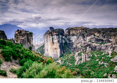 Monastery of the Holy Trinity i in Meteora, Greece 134930941