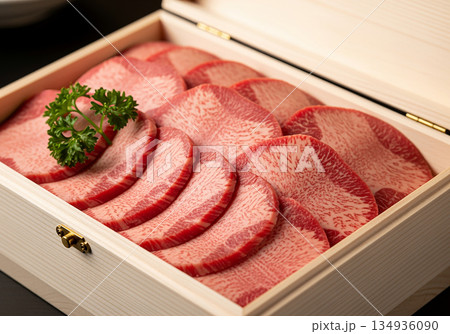 高級牛タン 134936090