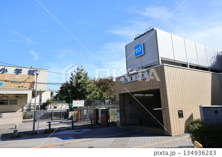 東京メトロ有楽町線辰巳駅 東京メトロ有楽町線辰巳駅 134936283