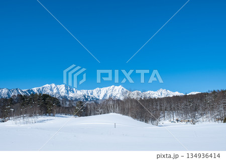 中山高原・スノートレッキング （北アルプスの眺め） 134936414