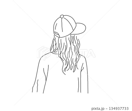 キャップを被った女性の後ろ姿の線画イラスト 134937733