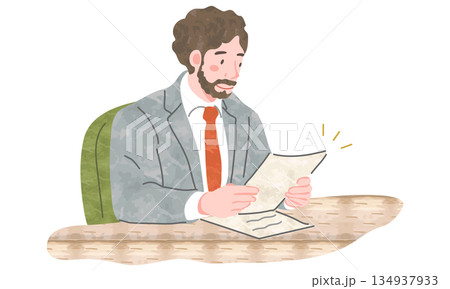 書類を確認するビジネスマン（男性会社員） 134937933