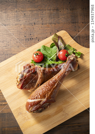 スモークターキーレッグ スモークターキーレッグ 134937968