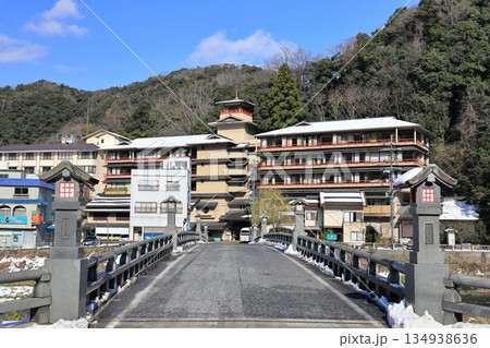 冬の三朝温泉　5 134938636