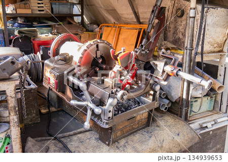 配管工事で使用されるパイプ加工機 パイプマシン 配管工事で使用されるパイプ加工機 パイプマシン 134939653