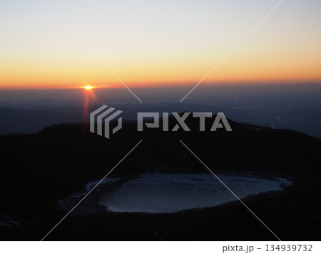 光芒が伸び始めた日の出(20251223064912) 光芒が伸び始めた日の出(20251223064912) 134939732