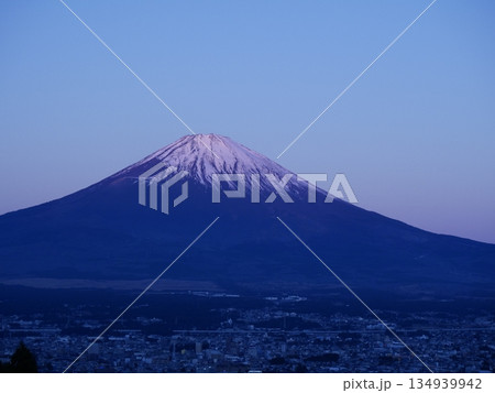 夜明け前の富士山② 夜明け前の富士山② 134939942