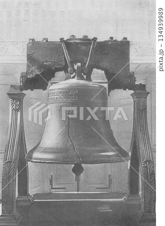 古写真　1916年　米国　フィラデルフィアの自由の鐘 134939989