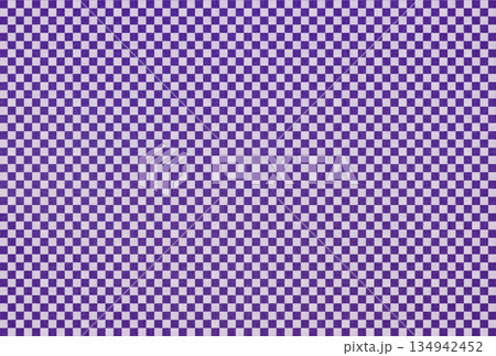 紫色の布生地に白色の市松模様がある背景画像 134942452