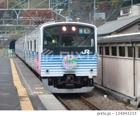 201系四季彩 四方津駅にて 201系四季彩 四方津駅にて 134943233
