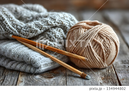 編み物と毛糸 134944802