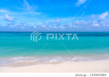 【沖縄県】下地島 ランウェイ17ENDのビーチ 【沖縄県】下地島 ランウェイ17ENDのビーチ 134945969