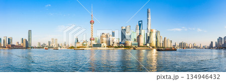 上海　プードン・ルージャーズイ（浦東・陸家嘴）摩天楼　中国 134946432